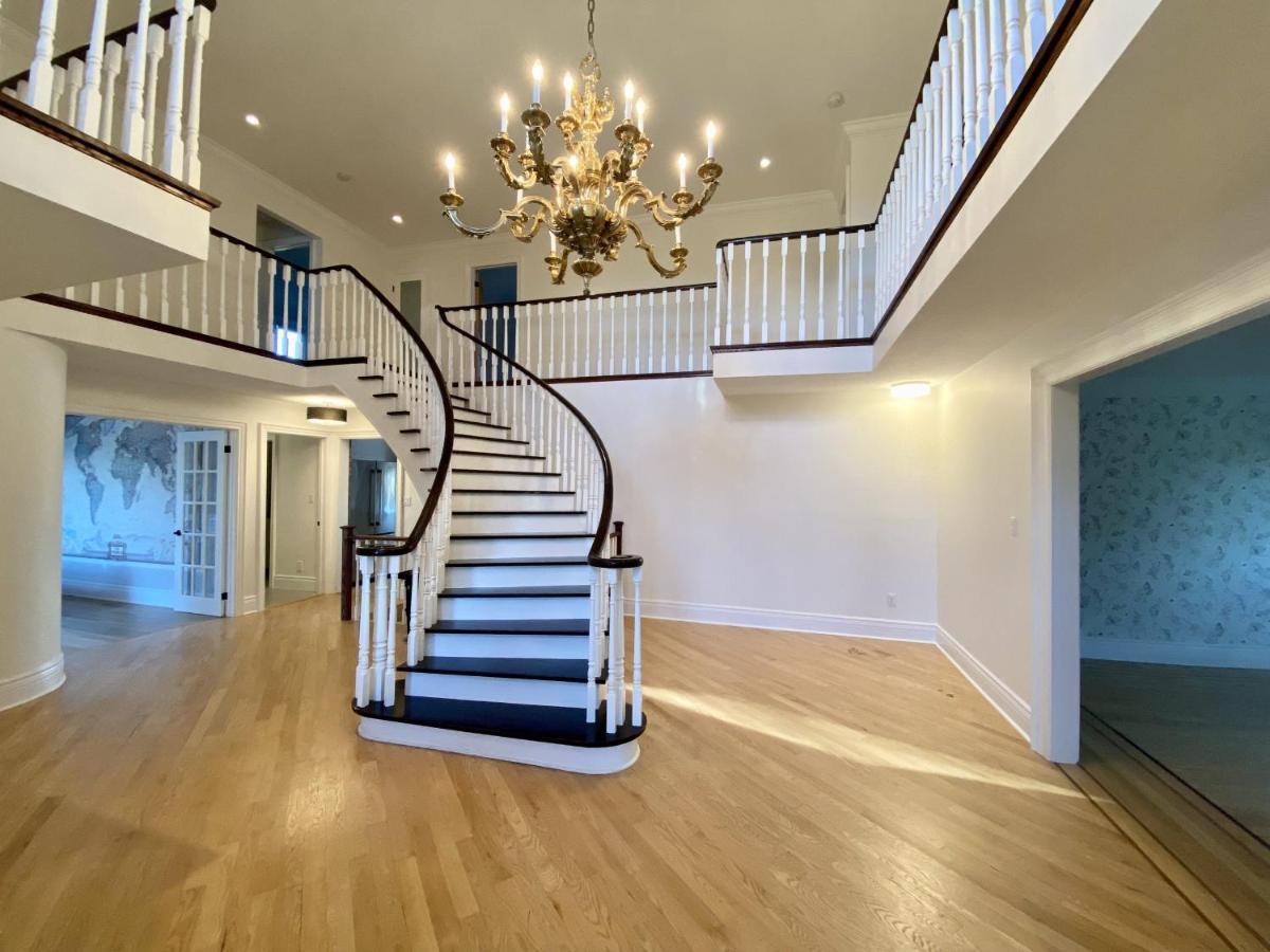 5000+ Sqft Cottage Near Toronto Bolton Bagian luar foto
